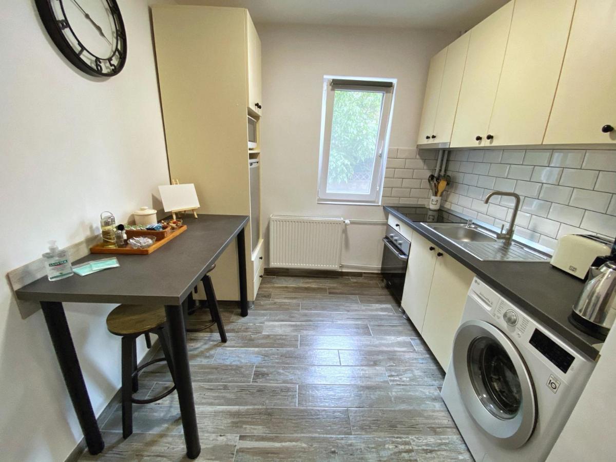 Highland Home - Cozy Apartments Near City Center Oradea Dış mekan fotoğraf